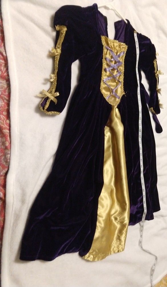 Rupunzull Hallloween Costume