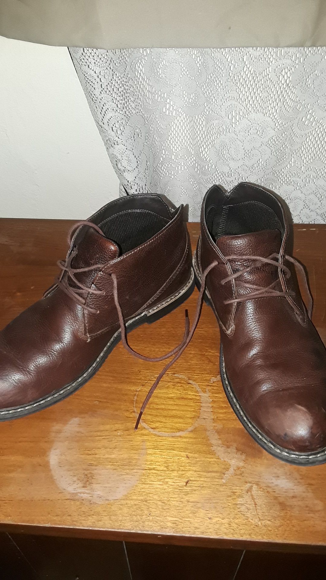 Men's shoes 8's