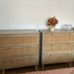 Dresser Set (2)
