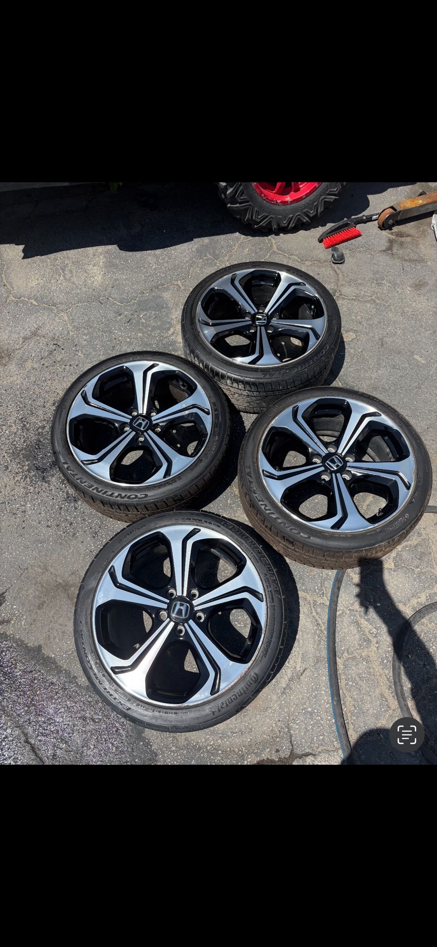 2015 Honda Civic SI Rims 80% Tread Part