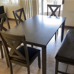 Dining Table Set