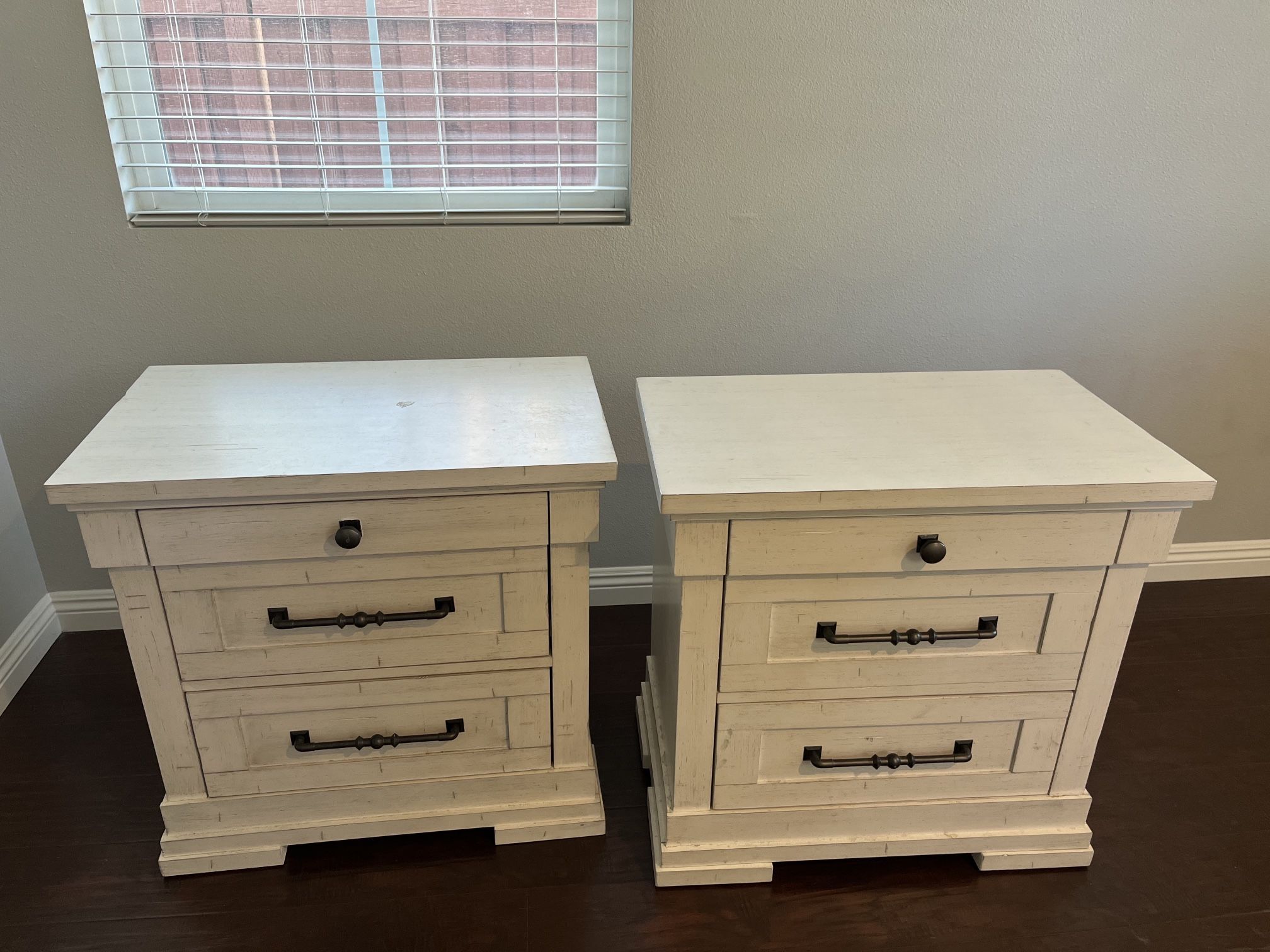 Nightstands for Sale in Redlands, CA OfferUp