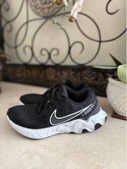 Women’s Nike Shoes