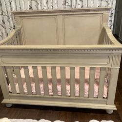 Dolce Babi Crib