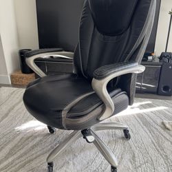 Serta® Smart Layers™ Hensley Big & Tall Ergonomic Bonded Leather High-Back Chair, Black/Silver