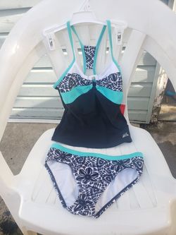 NEW GIRLS BIKINI