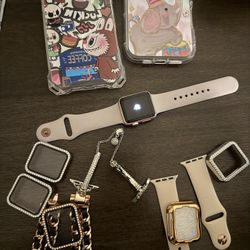 Apple Watch Series 7 With Case 