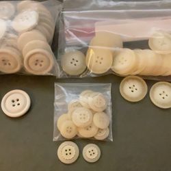 Vintage  Bundle Of 4 Hole  Off White Buttons