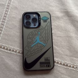 iPhone 13 Pro (unlocked)