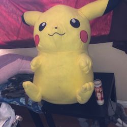 Giant Pokémon Plushy 