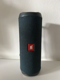 JBL Flip 4 Speaker