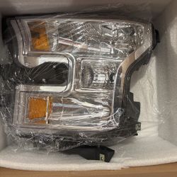 2017 Ford F150 Headlight Driver Side 