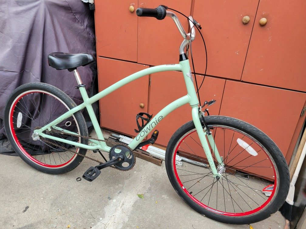 Electra Townie Nexus 3 Speed Hybrid Comfort