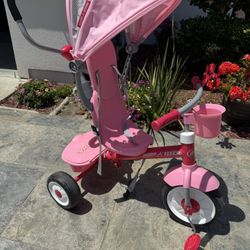Radio Flyer 4-in-1  Tricycle