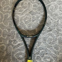 Yonex tennis Racket
