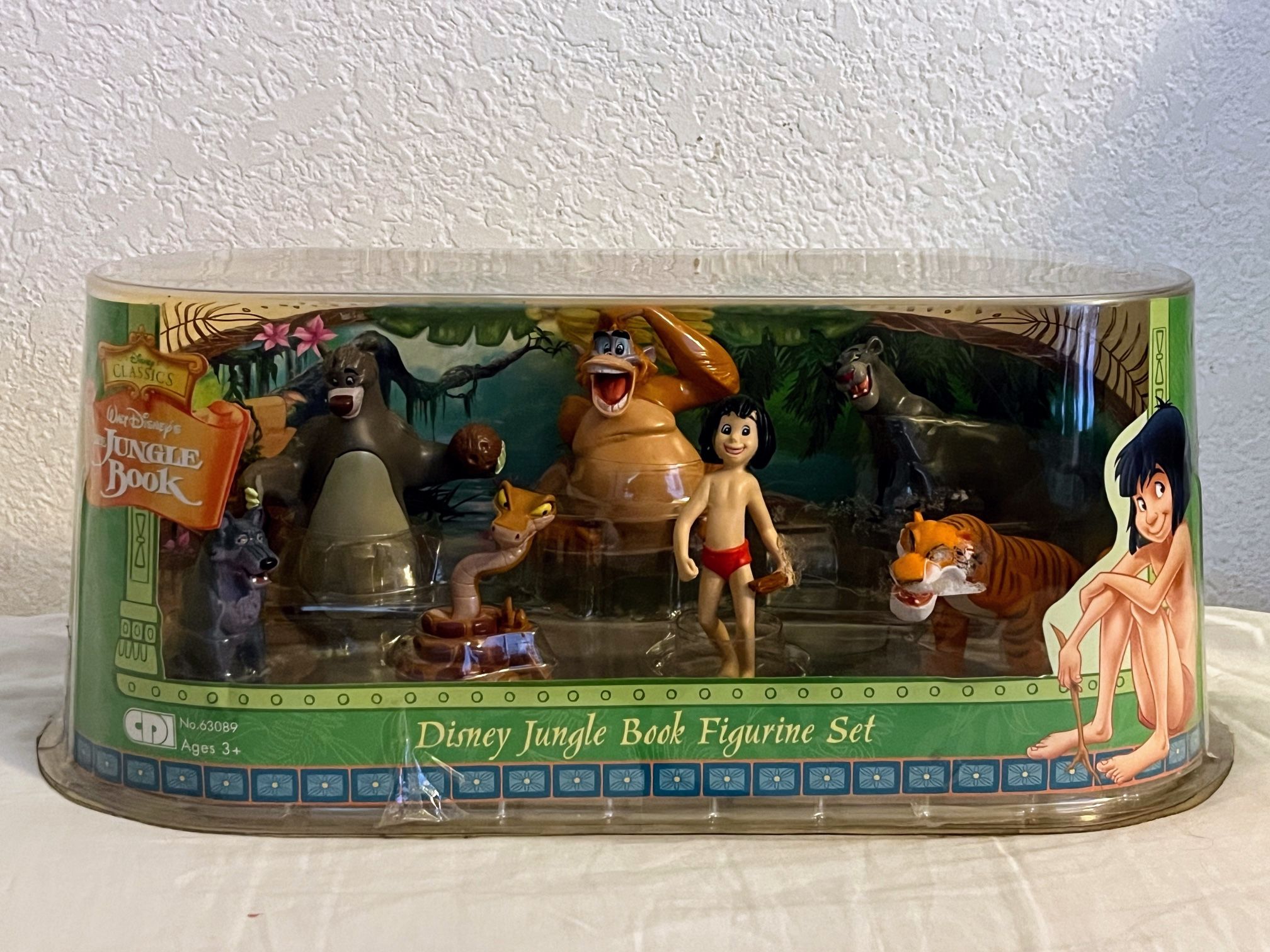 Walt Disney Jungle Book Figurines Play Set 7 -FREE Jungle Book DVD With your Purchase 