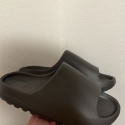 Granite yeezy slides size 11 