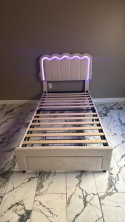 Twin bed