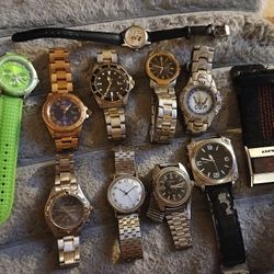 LOT OF MEN'S DRESS WATCHES 