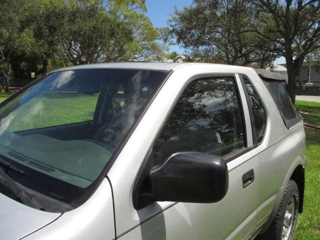 1999 Isuzu Amigo