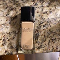 Dior Forever Skin Glow Shade 1,5W