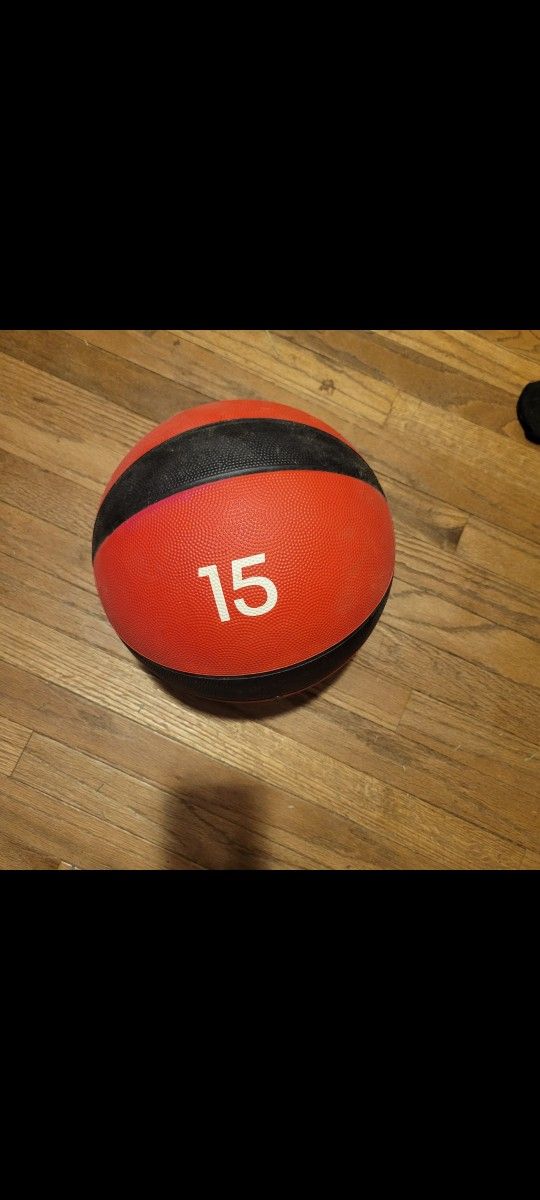 15lb Medicine Ball