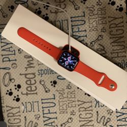 Red Apple Watch Series 6 -40mm