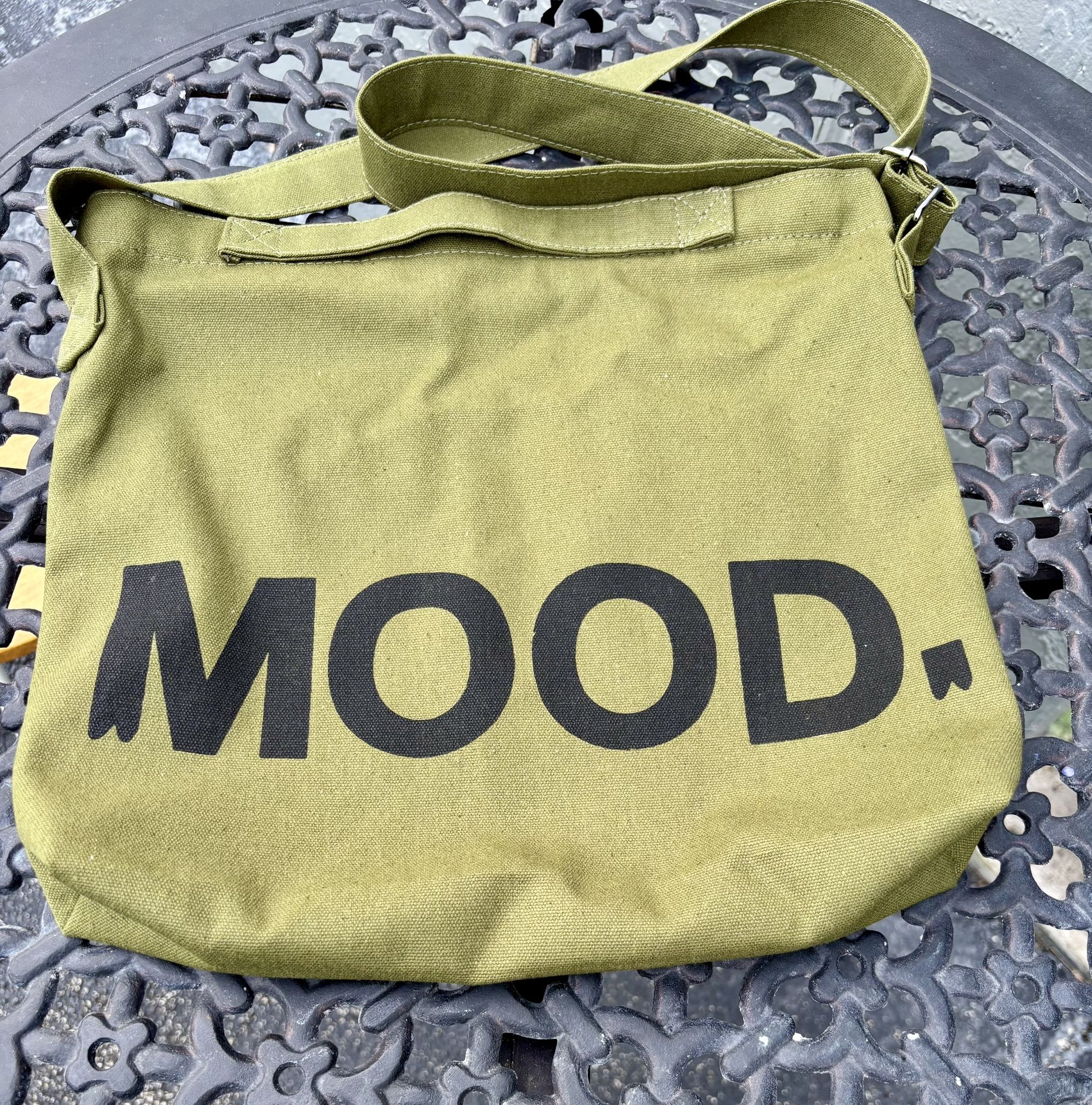 *NEW*MOOD Canvas Bag