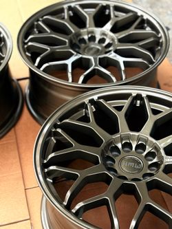 18x8.5J HMW Bronze Remi Wheels