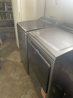 Whirlpool washer/dryer set