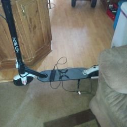 Electric scooter