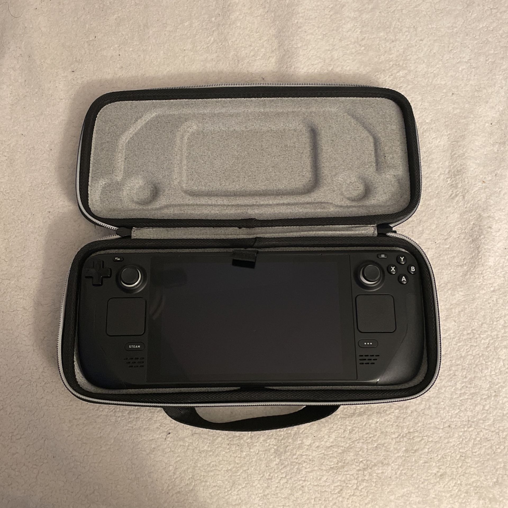 Steam Deck 512gb LCD + Carry Case & C-Drive USB port