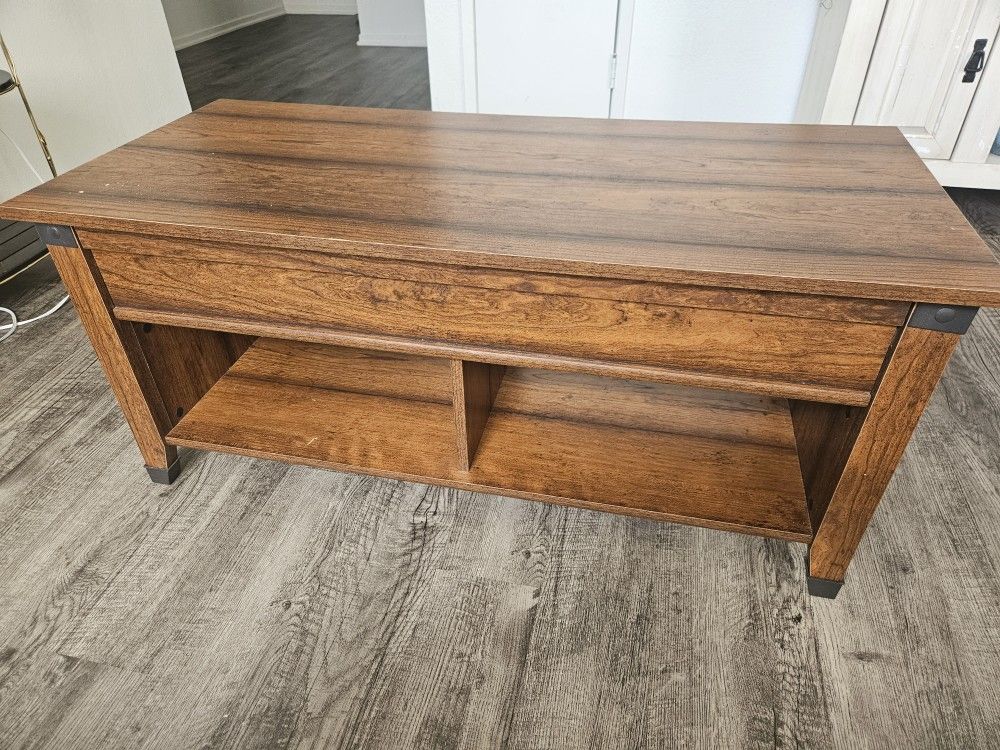 Coffee Table With Storage