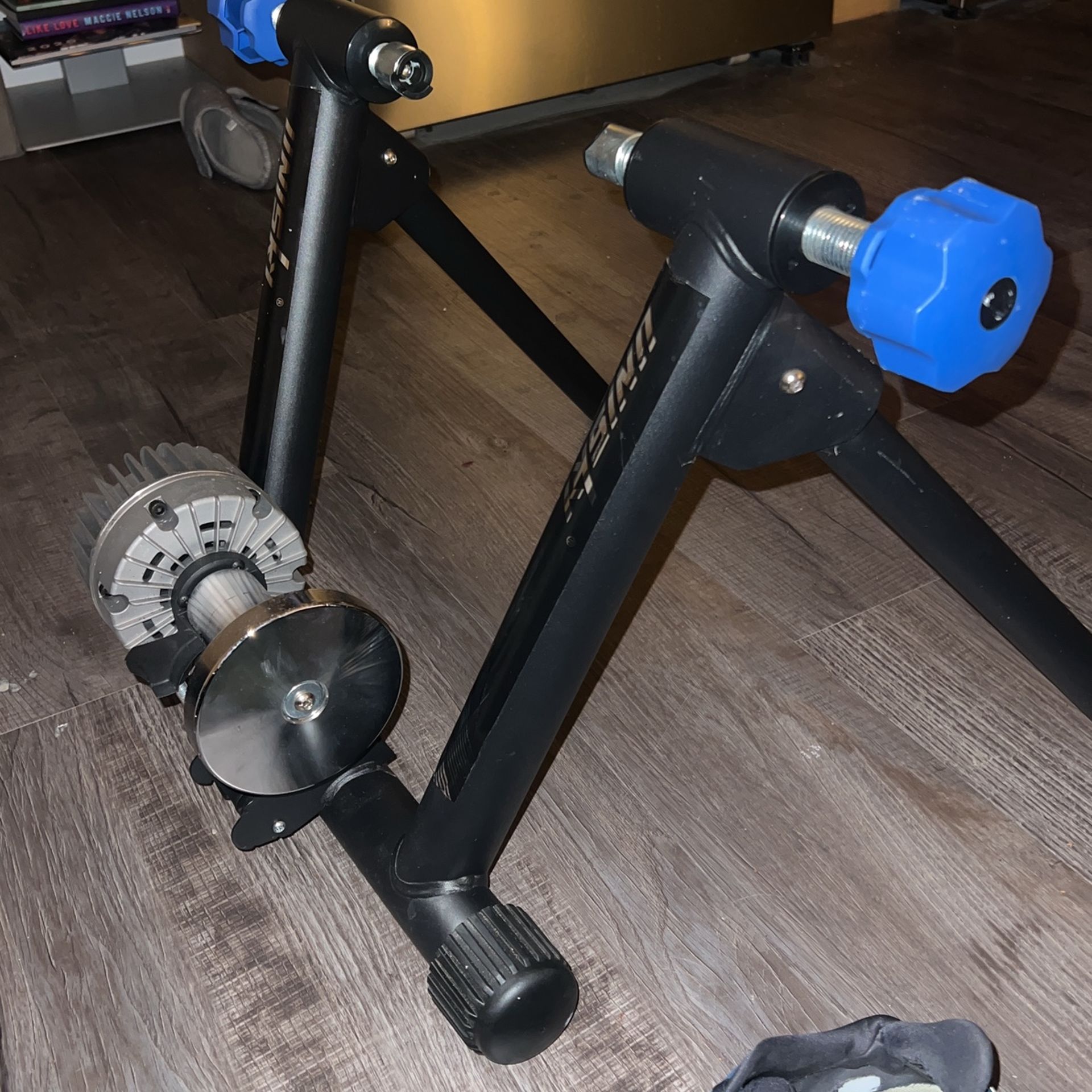 Indoor Bike Trainer - Unisky
