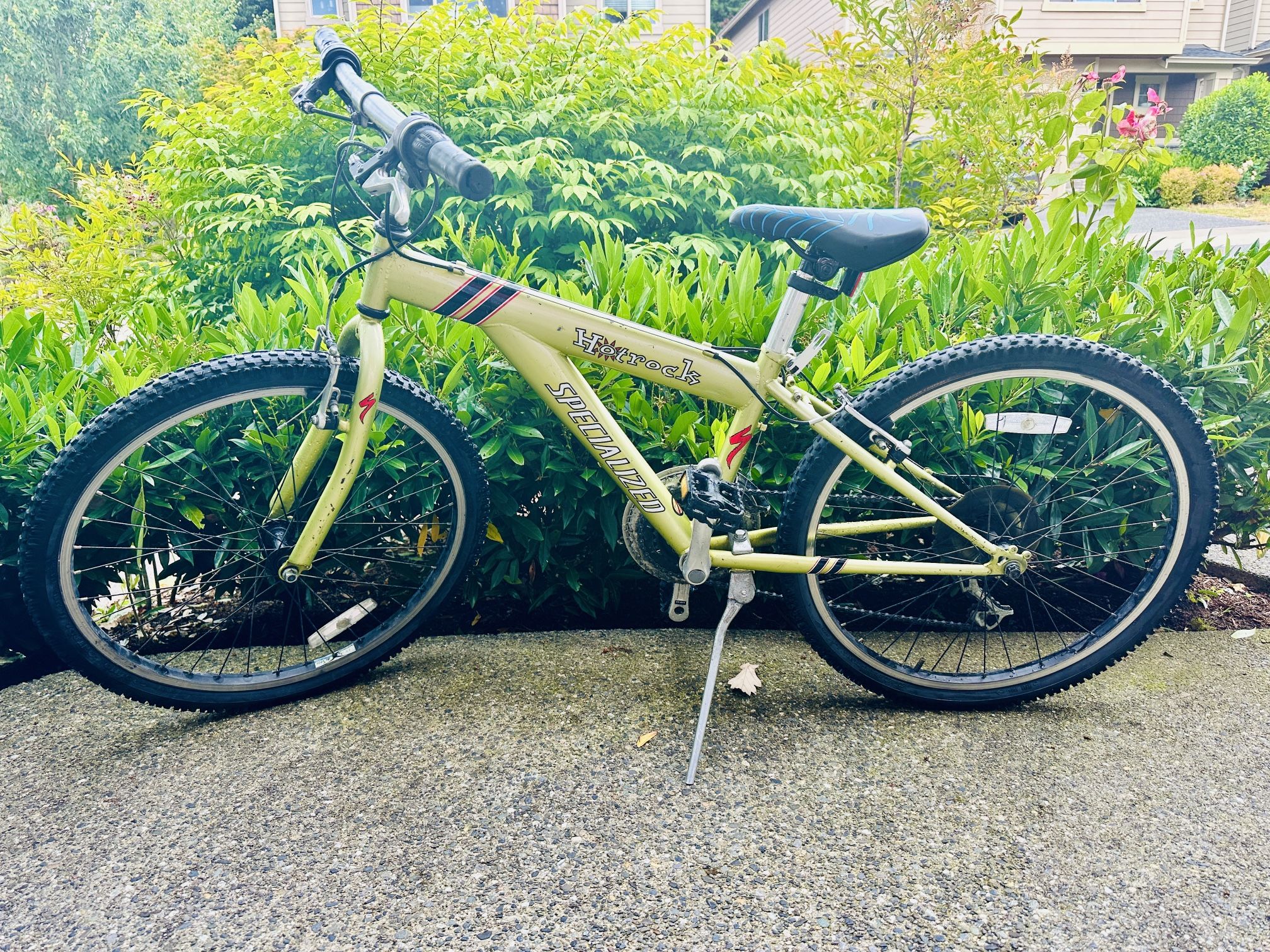 Specialized Hotrock Kids Mountain Bike π΄