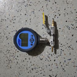  Additel ADT 681 Digital Pressure Gauge. Manómetro digital Additel