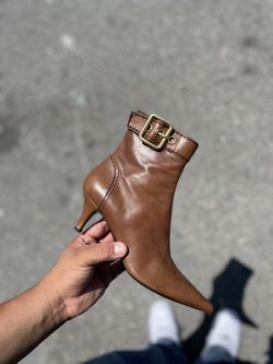 Women’s Prada Heels Size 36=6 Asking $75 Pick Up Only Used No Box 