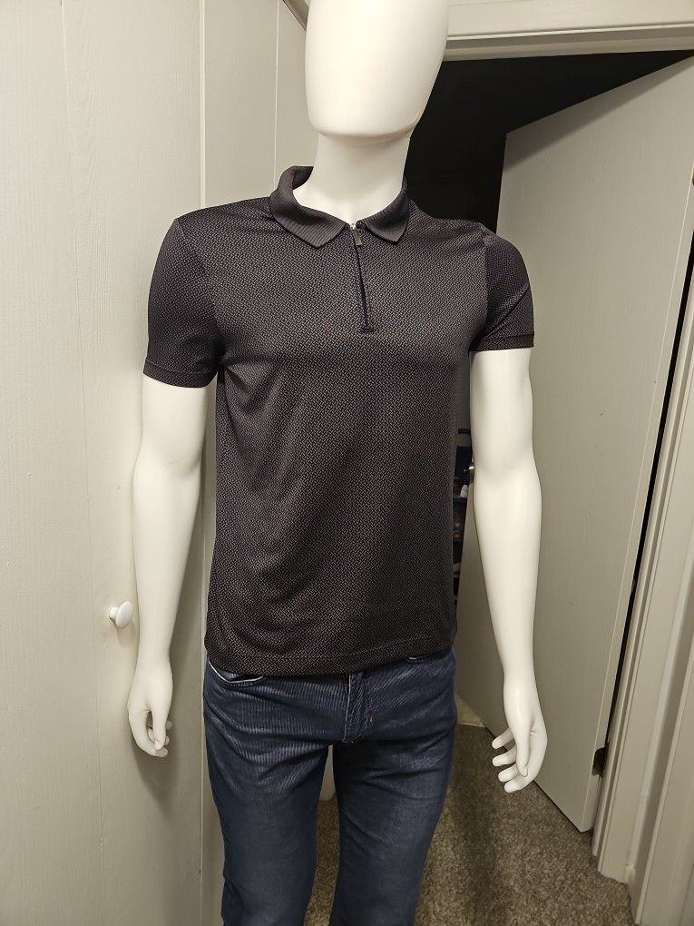 Summer T-shirt By (PERRY Ellis)