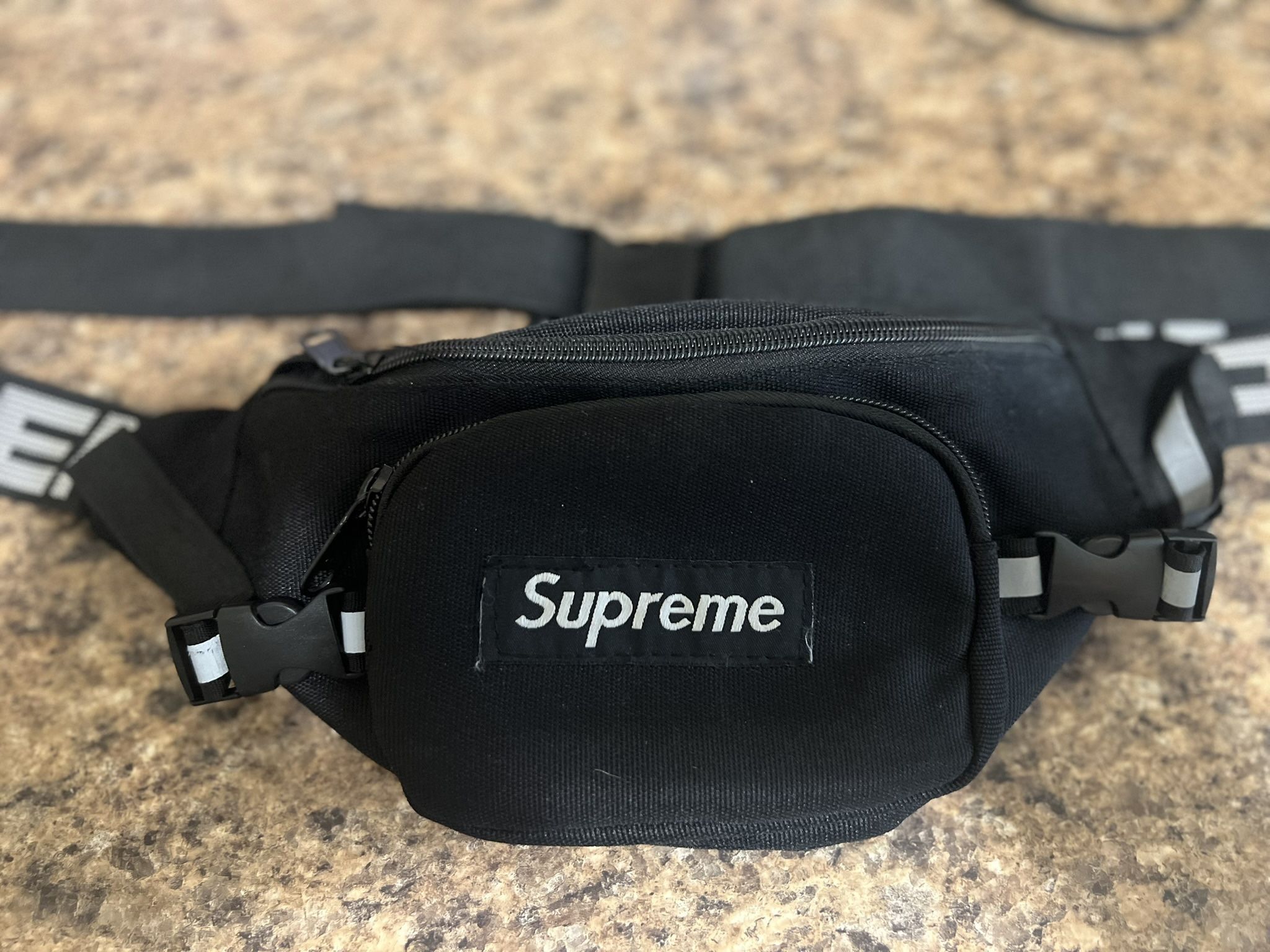Supreme fanny pack