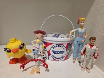 Disney Pixar Toy Story Bucket O Soliders and Figure Lot