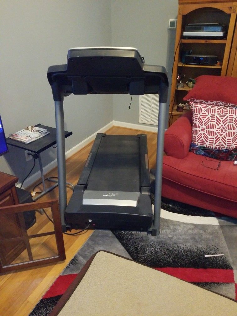 NordicTrack T5zi treadmill