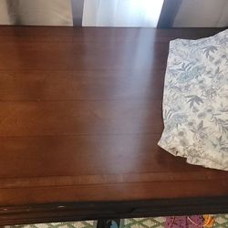 Coffee Table Lifted Top
