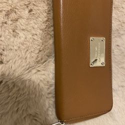 Michael Kors Leather Wallet 