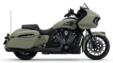 2025 - Indian - Challenger� Dark Horse� 112 (IND436746)