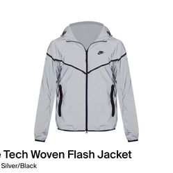 Nike Tech Woven Reflective Jacket FZ7585-035 Size XL