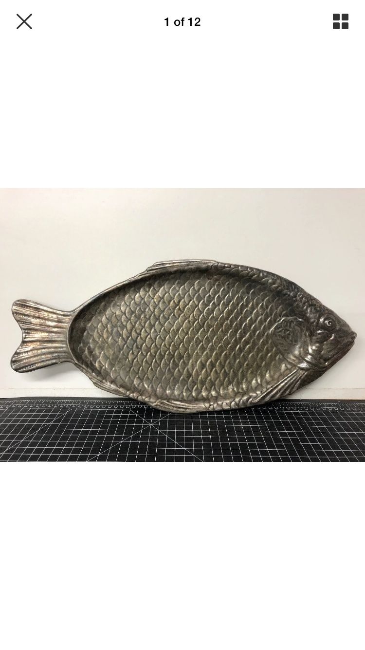 Reed Barton silverplate fish platter tray