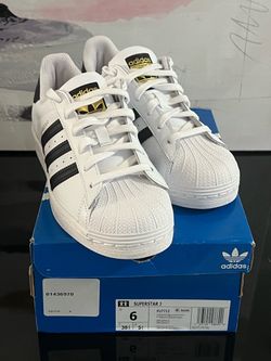 Adidas Superstar White Size: 6