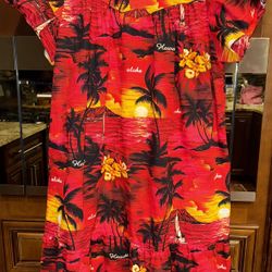 Royal Hawaiian Creations Colorful Sunset Island Hawaiian Dress. Size XL