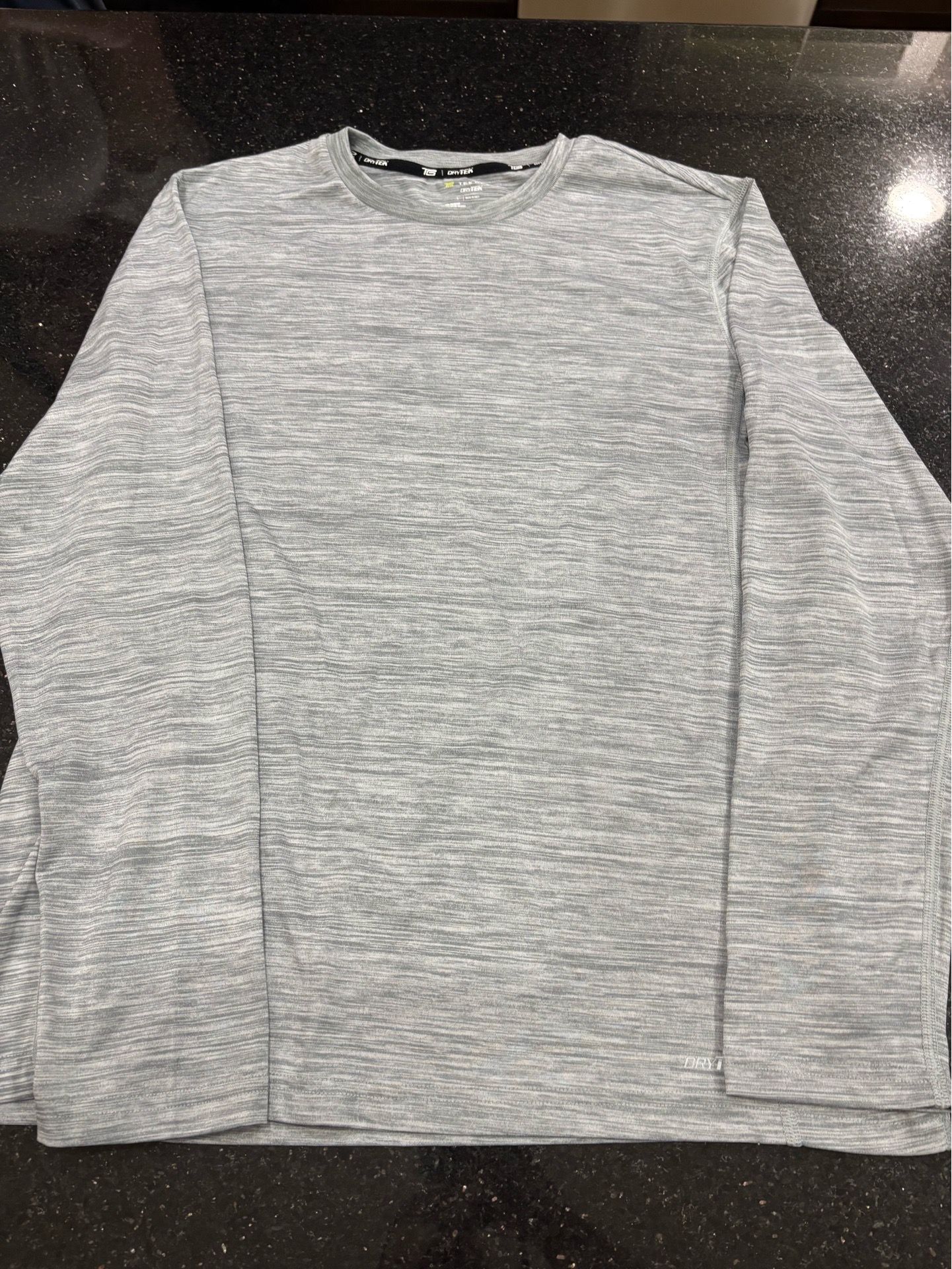 NEW! DryTech Tek Gear Size Small Longsleeve Undershirts