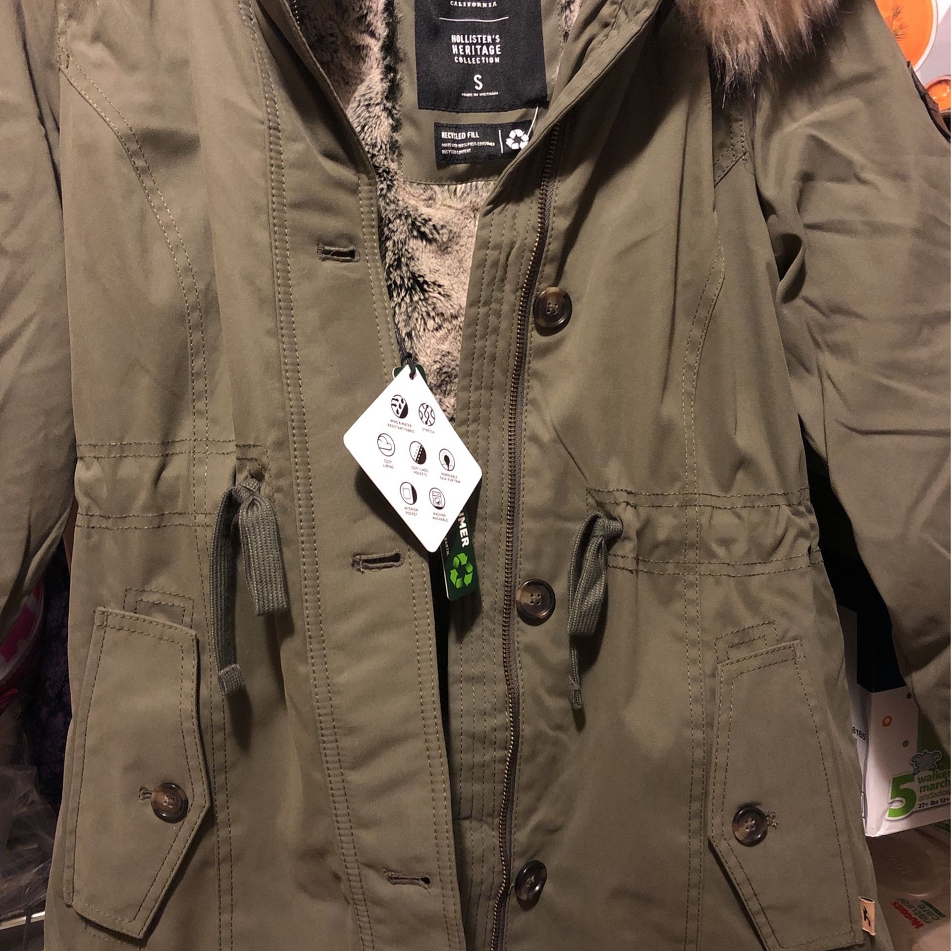 Hollister Size S